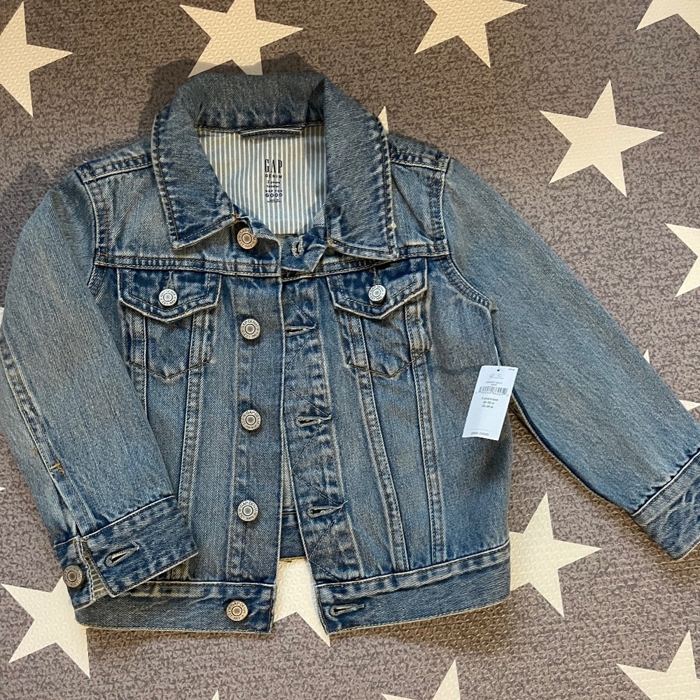 NEW Gap Denim Jacket Size 3T